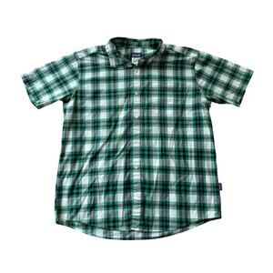 Patagonia Fezzman short sleeve, button down, shirt, size Lg, Green & blue plaid